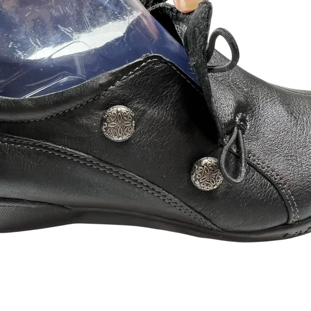 Taos Encore Black Leather Slip On Loafer 10 Medallion Button Arch Support Shoe